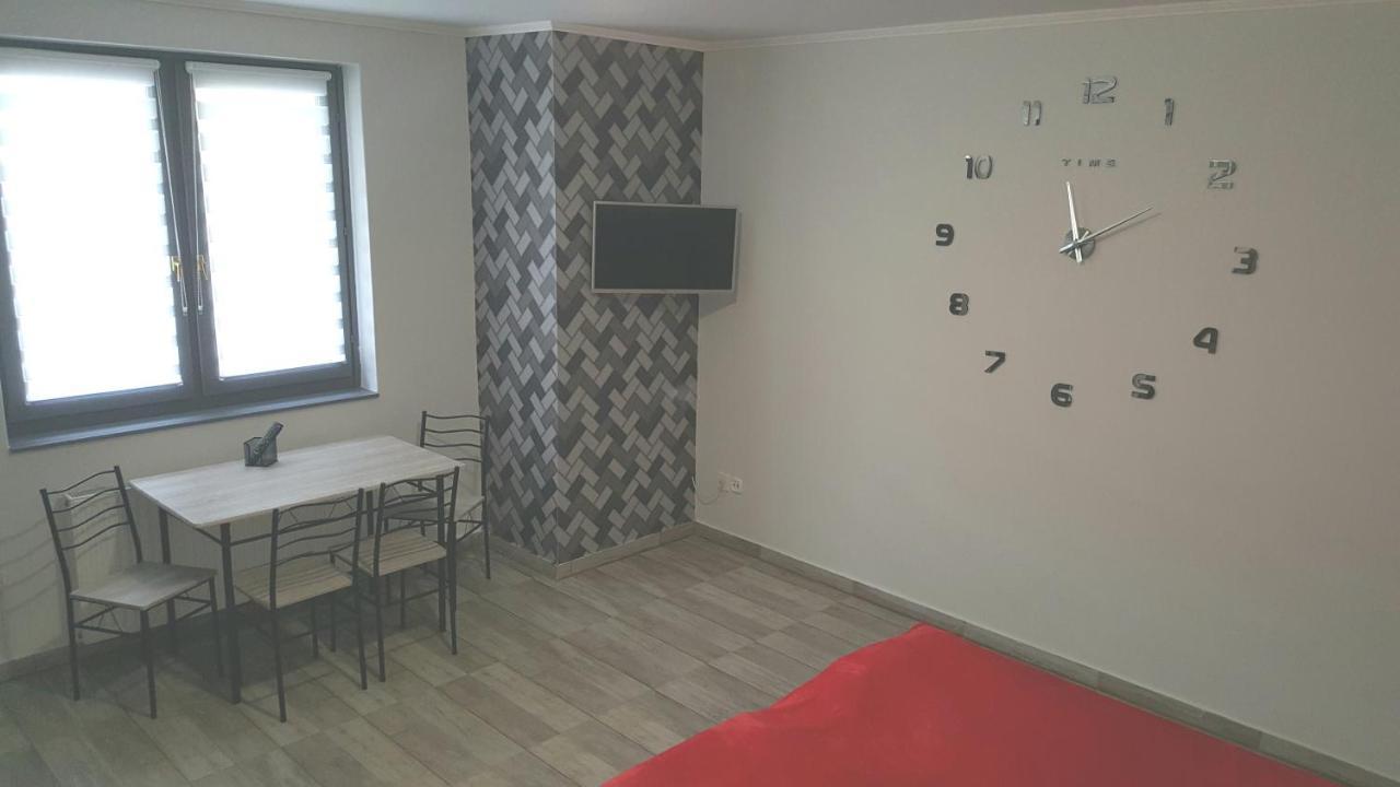 Illaberek Apartmanok Hajdúszoboszló 外观 照片